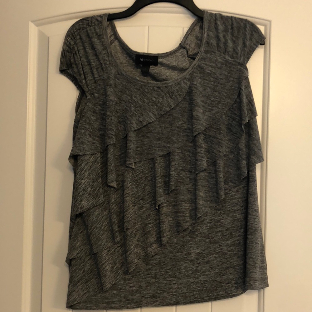 AB Studio Top Women's Size Large Gray Black‎ Sleeveless Shirt Ruffles
